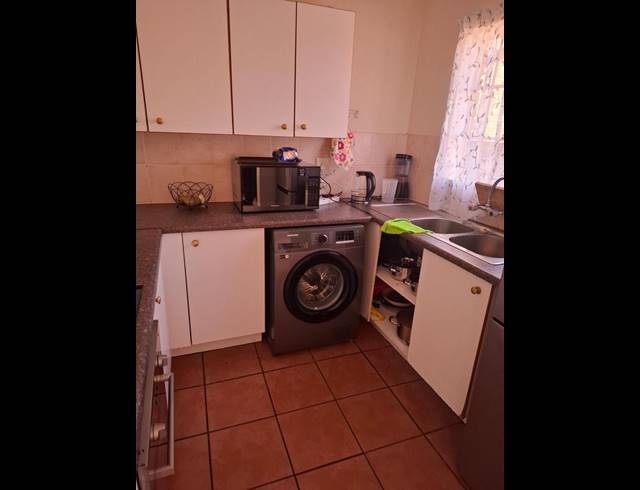 2 BEDROOM PROPERTY TO RENT IN MEYERSPARK